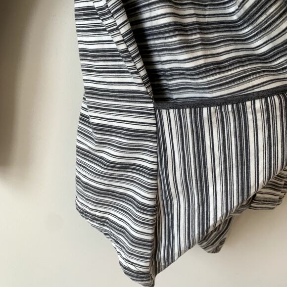 41Hawthorn Cardigan Size S Striped Jersey Sweater Stretch Gray NWT StitchFix - Picture 3 of 5